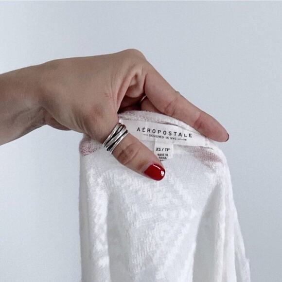 Aeropostale Cream Medallion Boho Quarter Sleeve Top - Picture 5 of 5